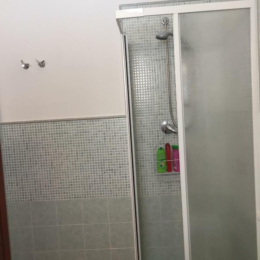 Delfino Apartment Кала Гононе Екстериор снимка